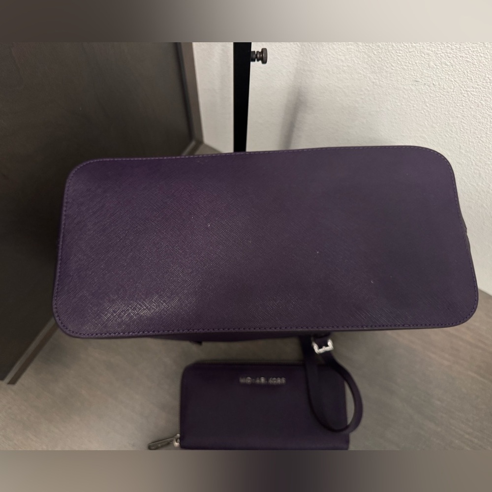 Michael Kors Deep Purple Tote and Wallet Set - Picture 4 of 4